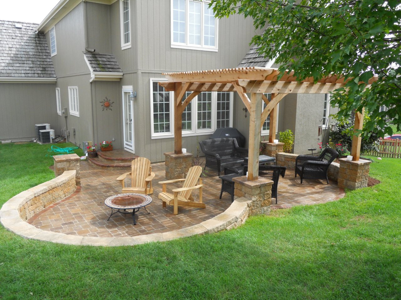 Backyard Ideas With Pavers
 Flagstone Patio Pavers Design Ideas For Backyard Patio