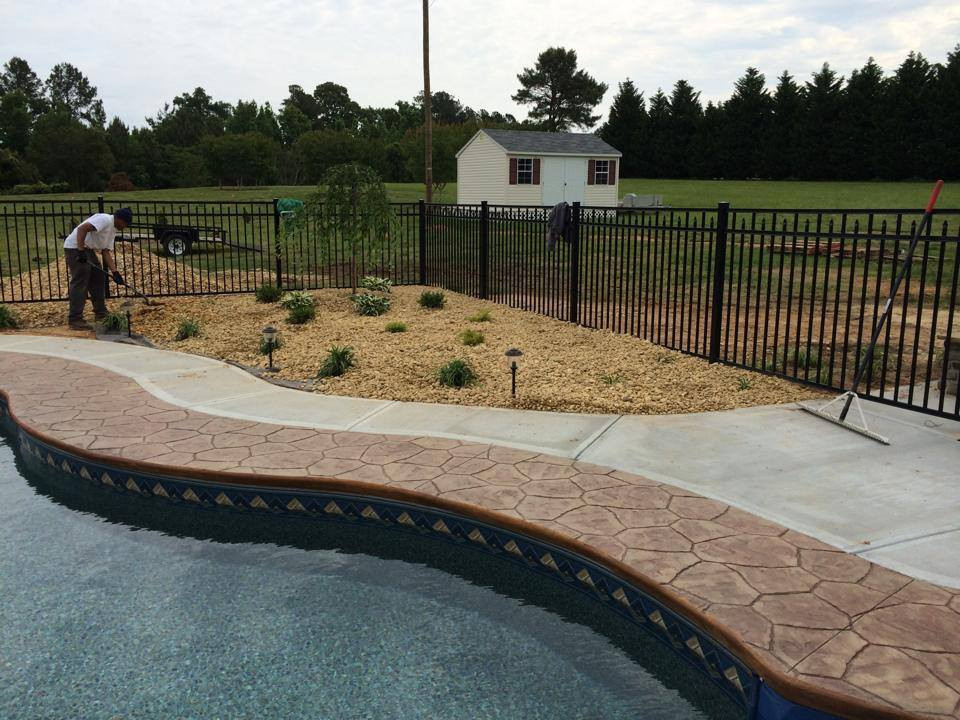 Backyard Leisure Greensboro
 Hot Tubs and Swimming Pools Installed By Backyard Leisure