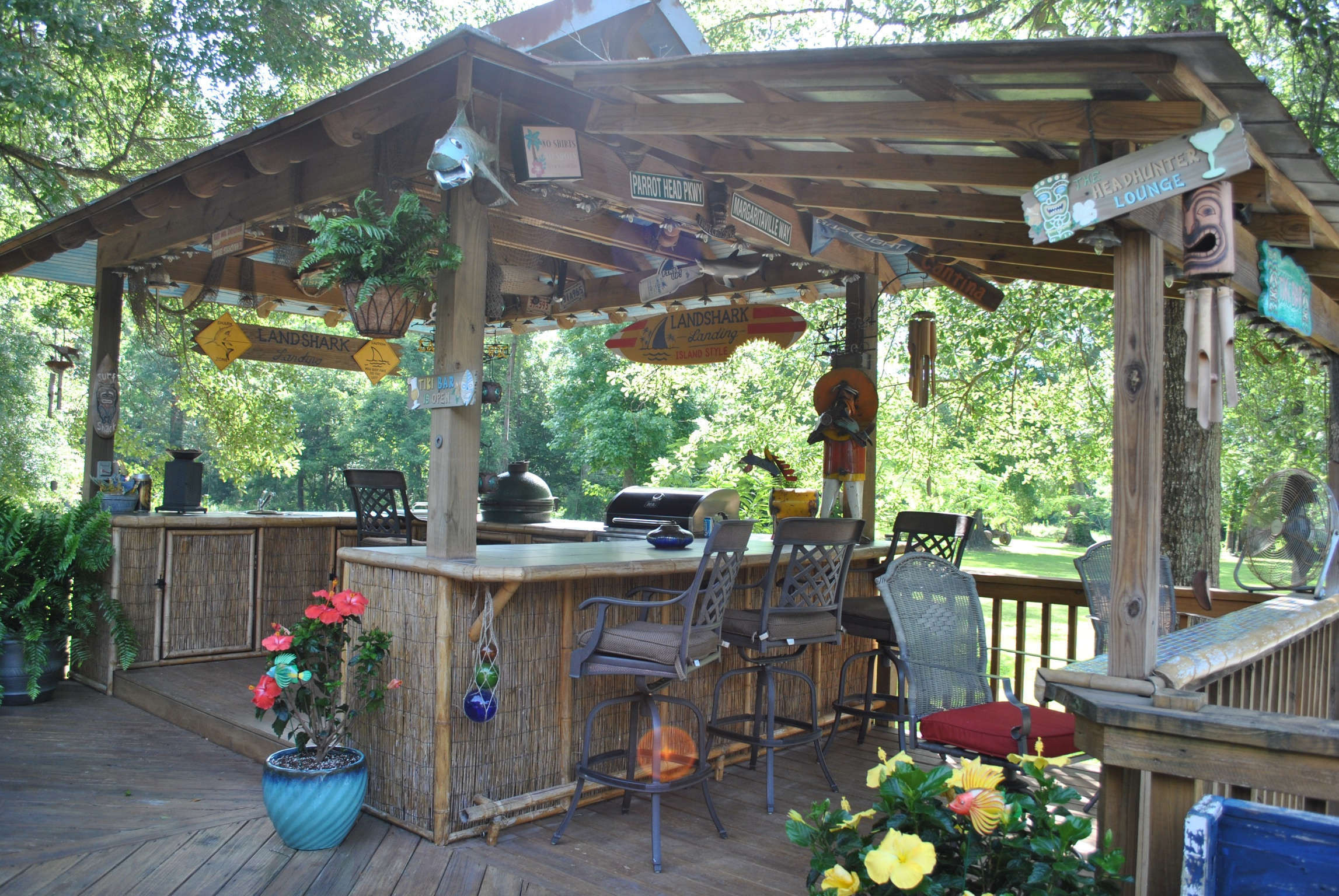 Backyard Patio Ideas Diy
 DIY OUTDOOR BAR IDEAS 80 decoratoo