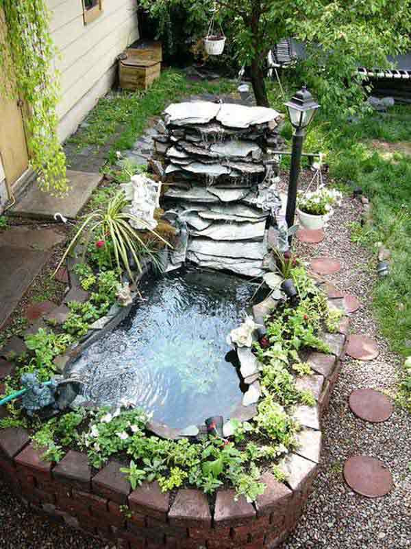 Backyard Pond Ideas
 35 Impressive Backyard Ponds and Water Gardens Amazing