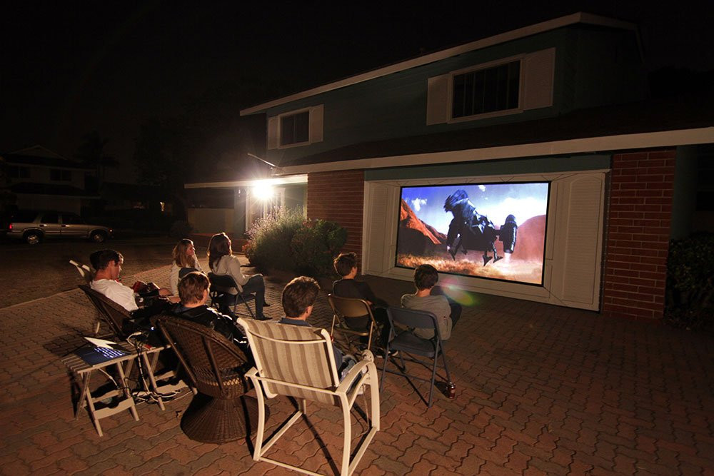 Backyard Projector Screens
 Best Outdoor Projector Screen Watch Movies Outside