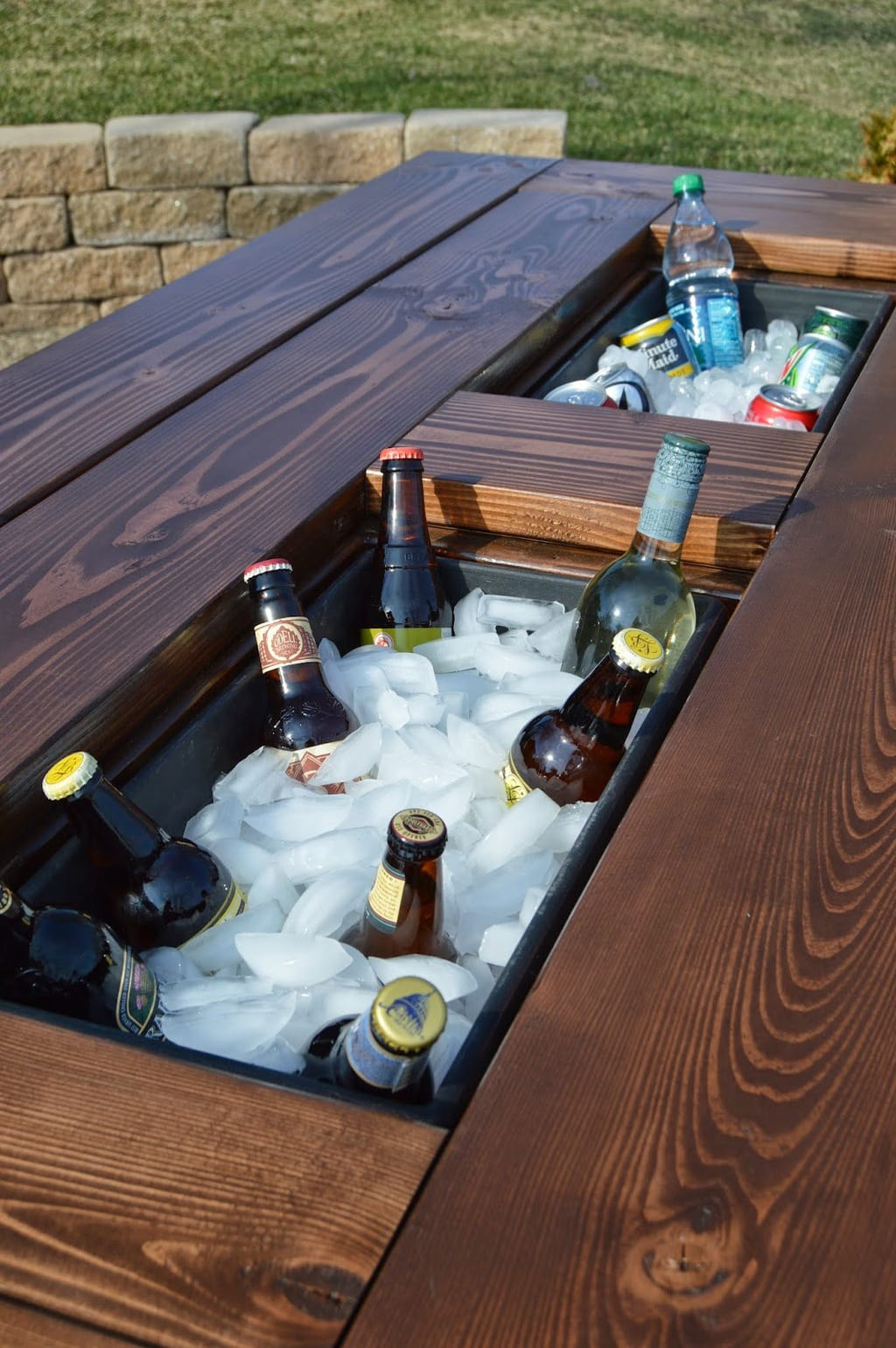 Backyard Table Ideas
 15 Amazing DIY Outdoor Furniture Ideas Perfect Weekend