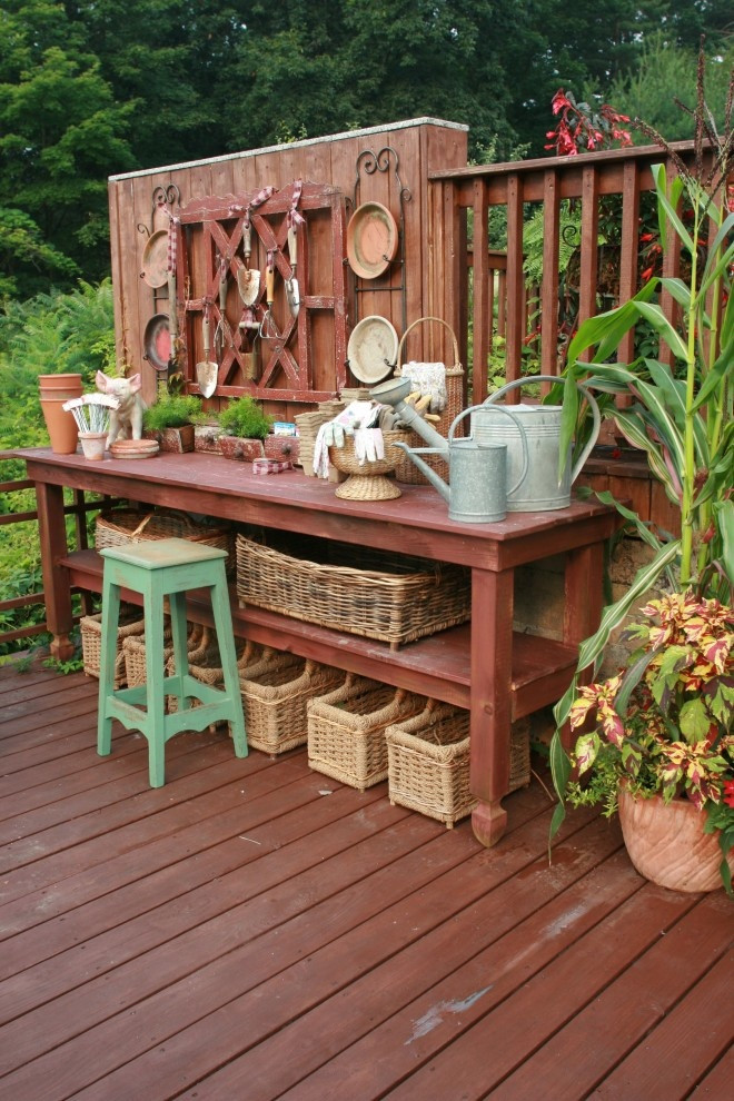Backyard Table Ideas
 Pretty Potting Tables For Spring Sprucing Your Home