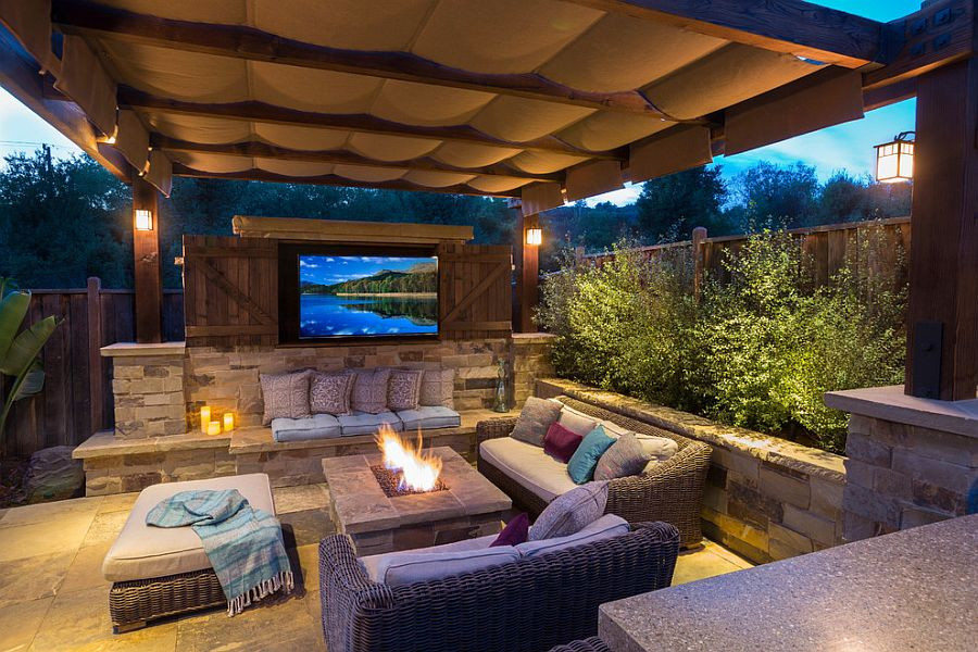 Backyard Theater Ideas
 How to Create an Entertaining Outdoor Movie Night