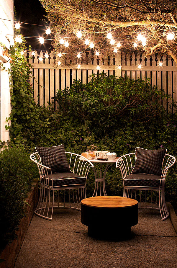 Backyard Wedding Cast
 Small Patio Decorating Ideas for Renters and Everyone Else