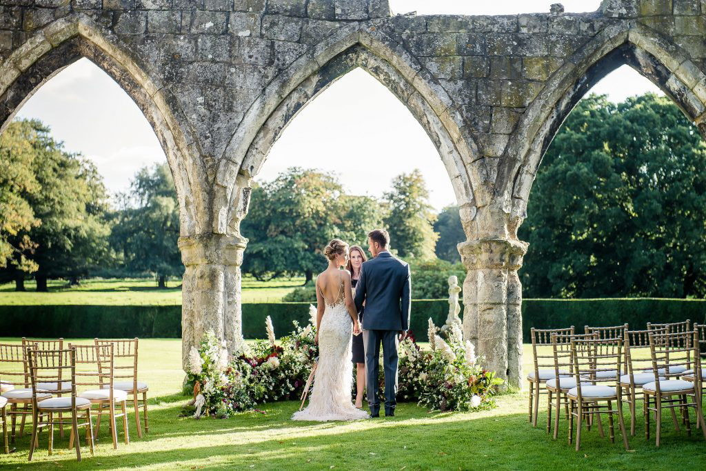 Backyard Wedding Venues
 20 Outdoor Wedding Venues