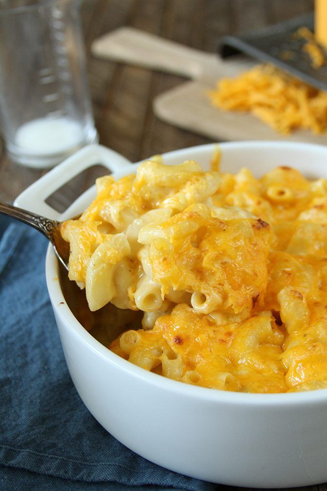 Baked Macaroni And Cheese For 50
 Classic Baked Macaroni and Cheese Recipe