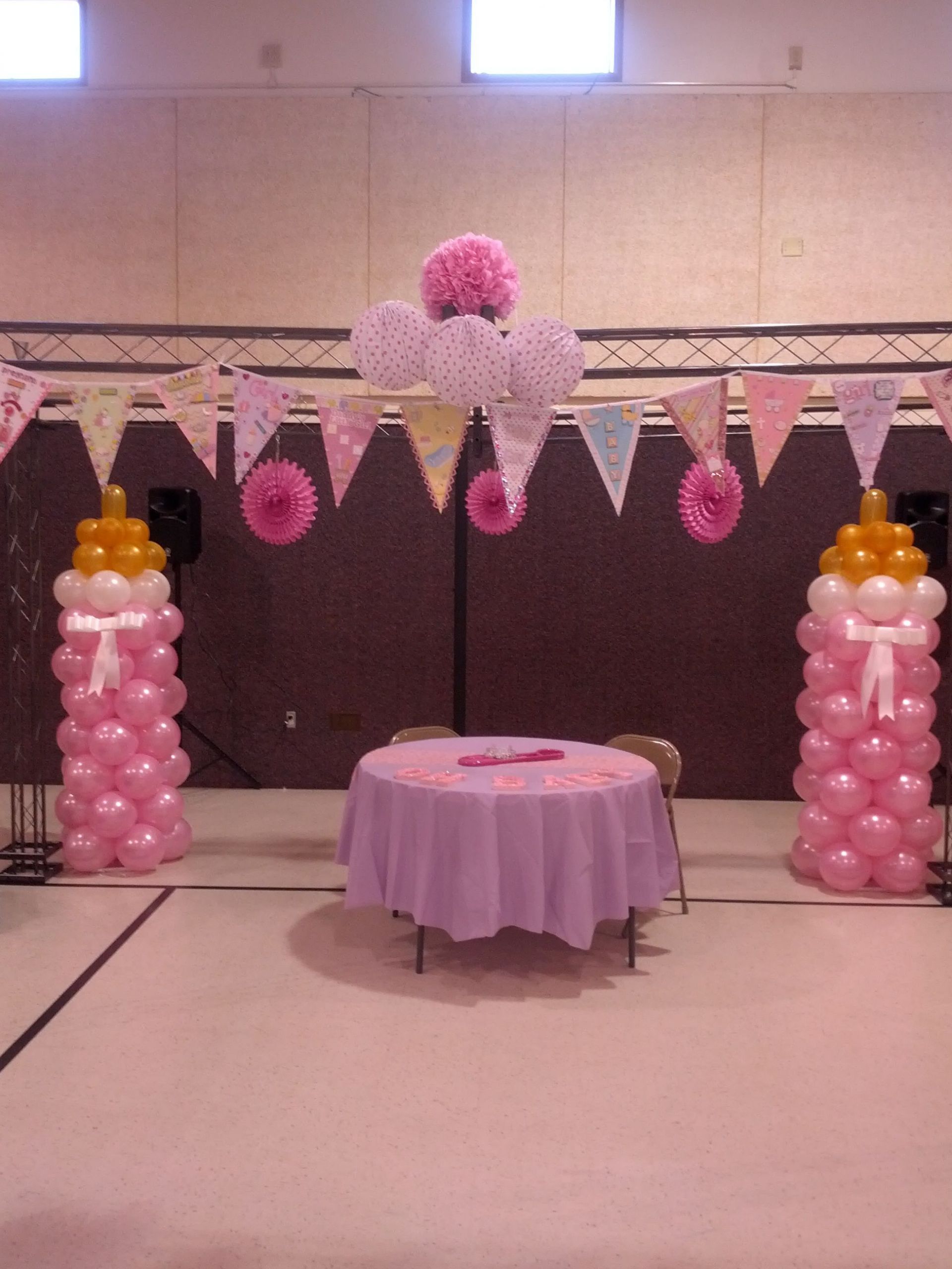 Balloon Decorations Baby Showers Ideas
 Baby shower balloons baby bottle