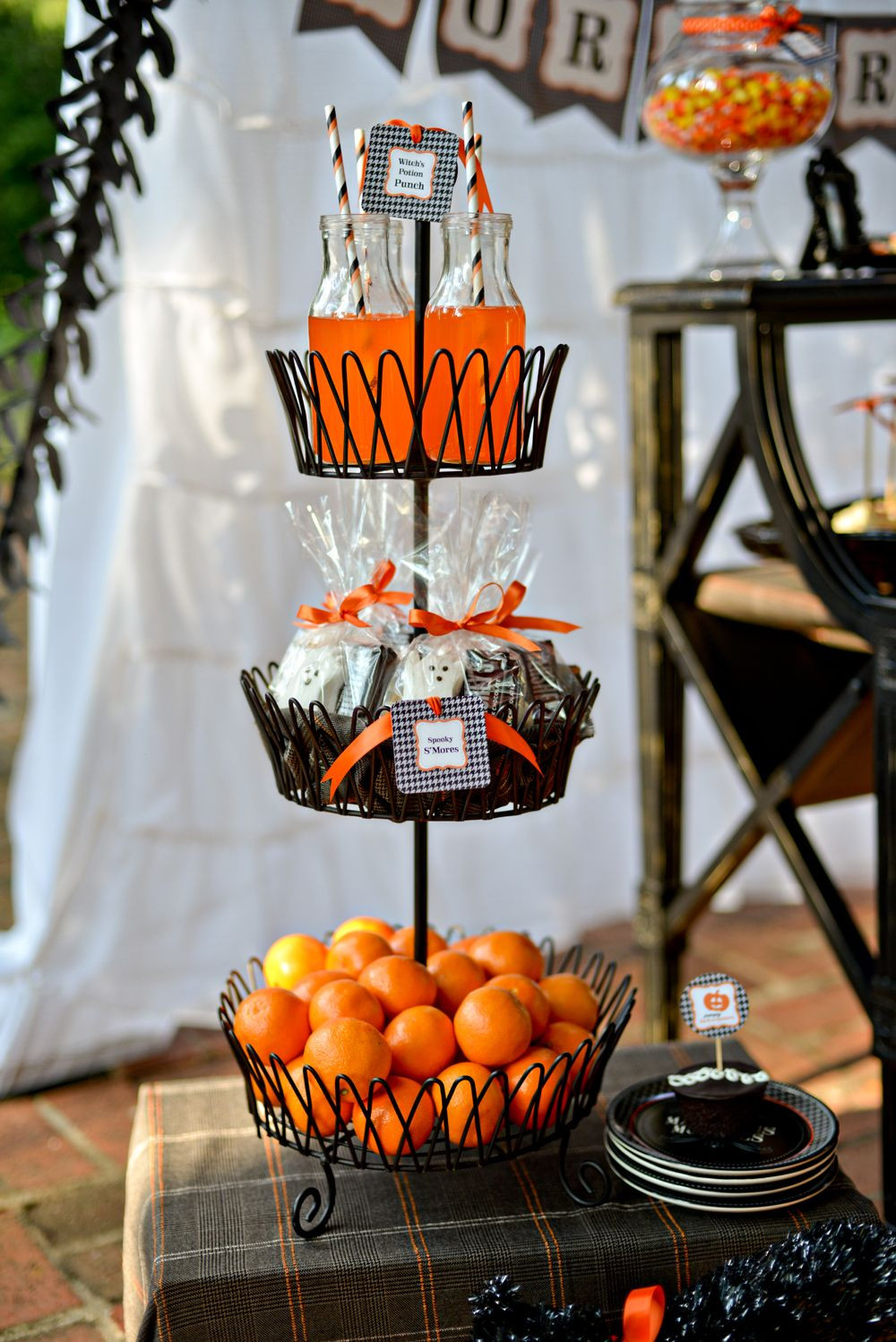 Bar Halloween Party Ideas
 halloween candy bar ideas