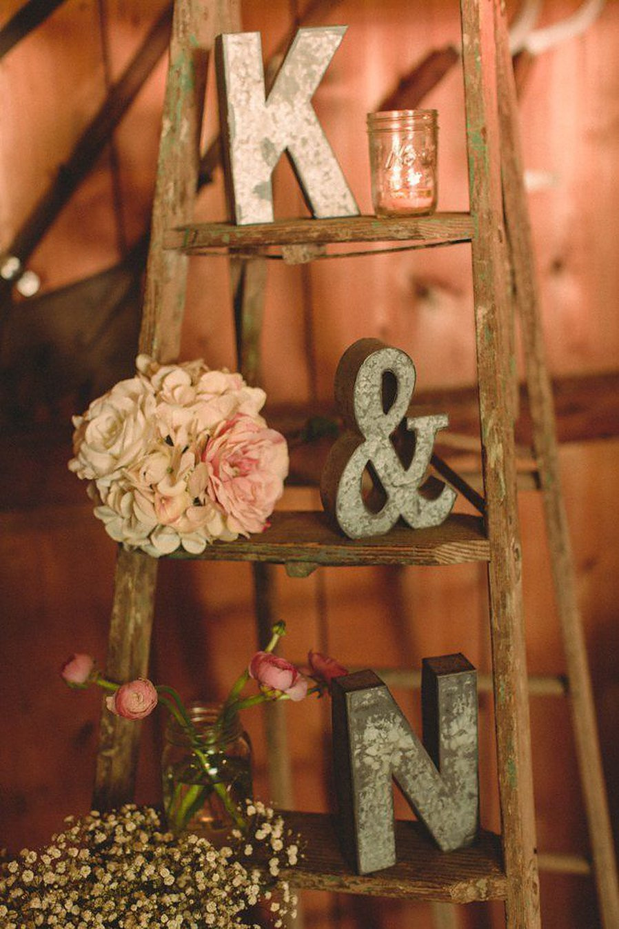 Barn Wedding Decor
 30 Inspirational Rustic Barn Wedding Ideas