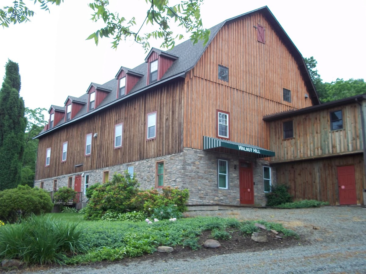 Barn Wedding Venues In Pa
 Walnut Hill Bed & Breakfast Venue Donegal PA