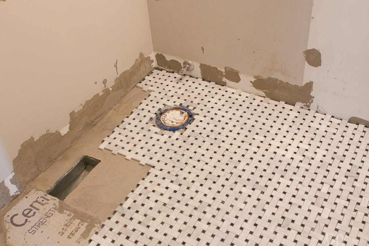 Basket Weave Tile Bathroom
 Geometric Tile In The Bathroom