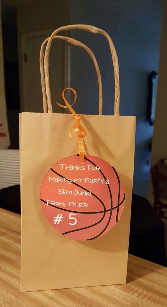 Basketball Gift Bag Ideas
 I created a template to make these SIMPLE goo bags I