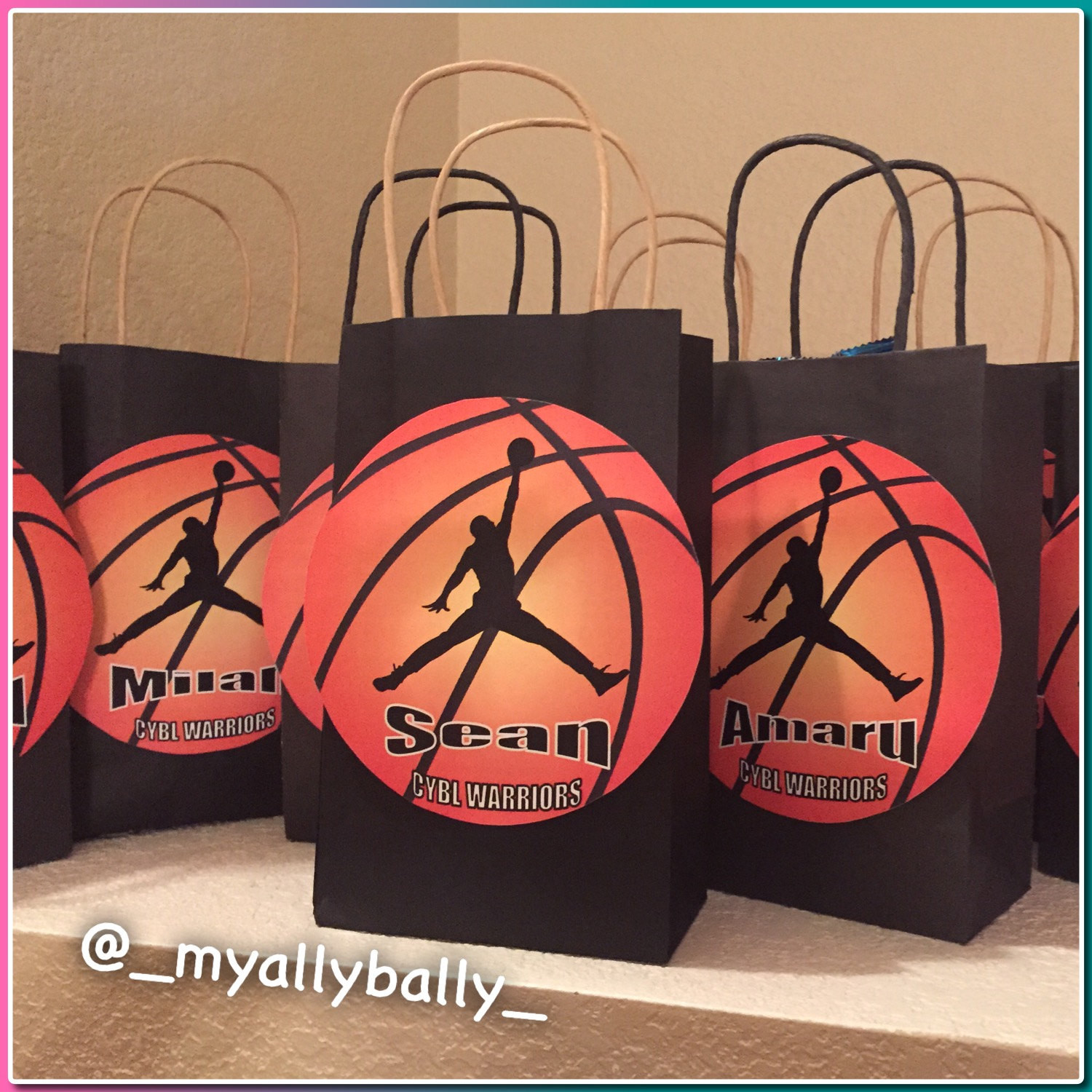 Basketball Gift Bag Ideas
 Made to Order Basketball Personalized Gift Bags by MyAllyBally