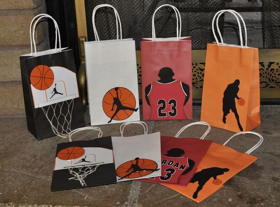 Basketball Gift Bag Ideas
 basketball goody bags set Sports Decor