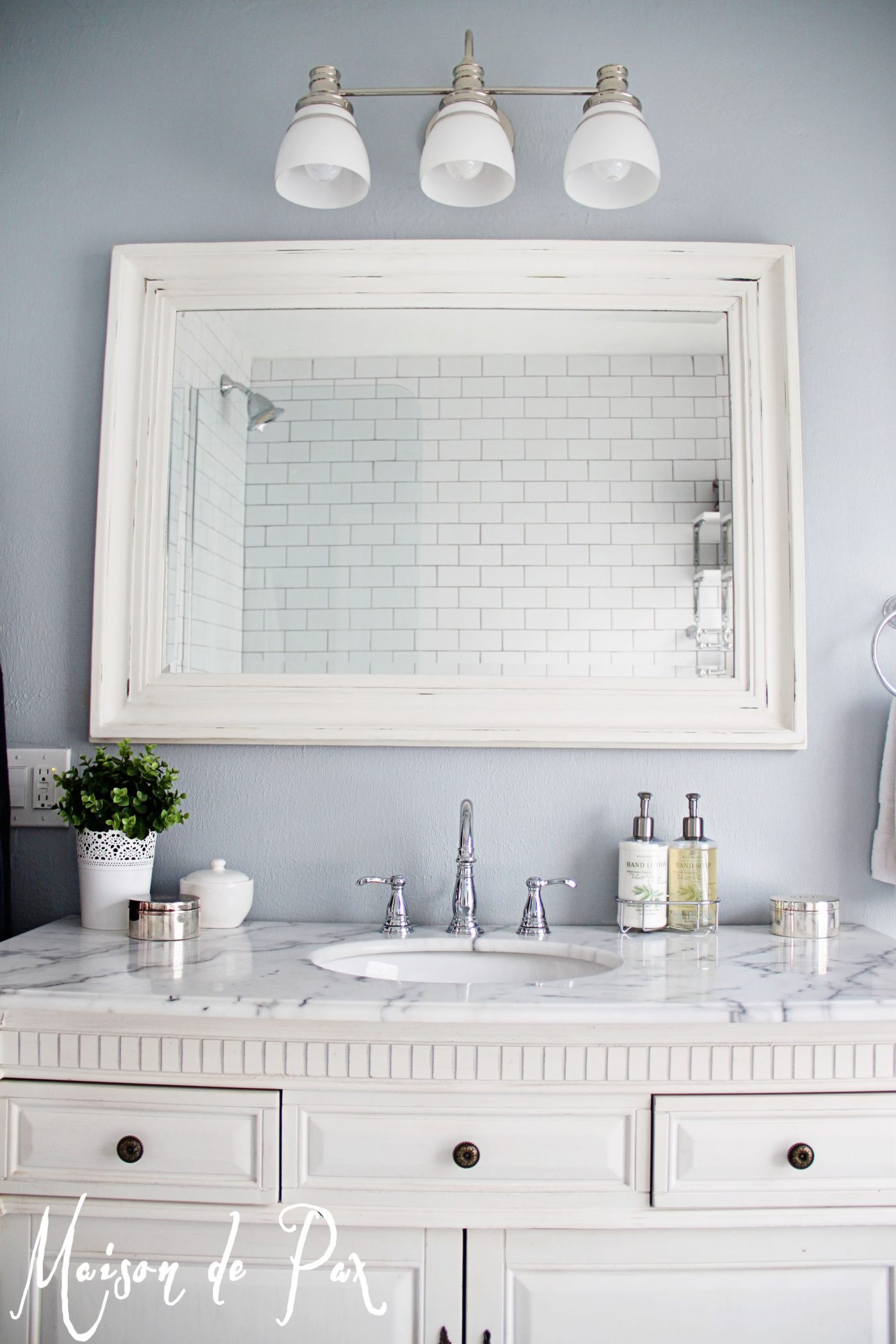 Bathroom Vanity And Mirror
 How to design a small bathroom