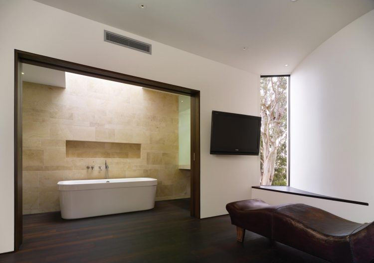 Bathroom Wall Laminate
 20 Beautiful Bathrooms With Wood Laminate Flooring