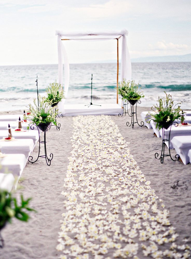 Beach Wedding Decorations
 50 Beach Wedding Aisle Decoration Ideas