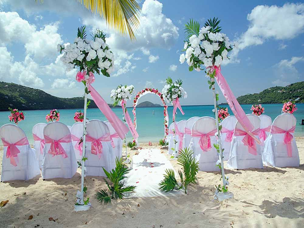 Beach Wedding Decorations
 Beach Wedding Decoration Tips