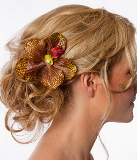 Beach Wedding Hair Accessories
 Beach wedding hair accessories