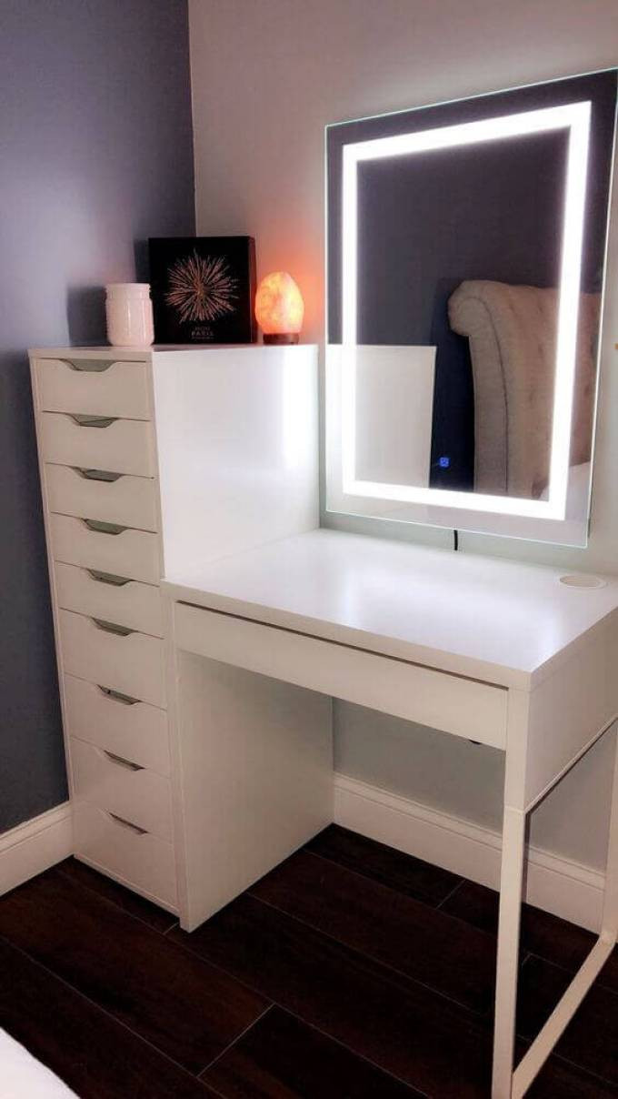 Bedroom Mirror With Lights
 20 Vanity Mirror with Lights Ideas DIY or BUY for Amour