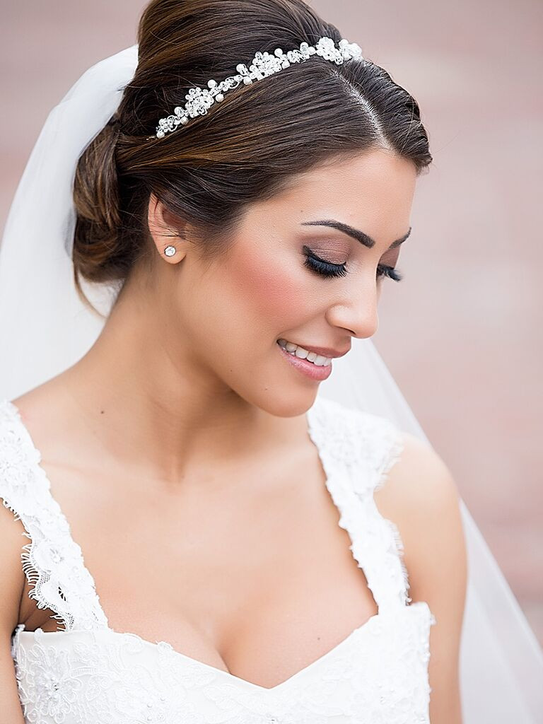 Best Wedding Makeup
 15 Beautiful Wedding Makeup Looks That Will Make You Glow