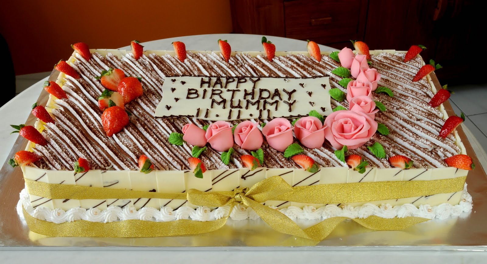 Big Birthday Cakes
 Sweet Indulgence Kuching Big Tiramisu Birthday Cake