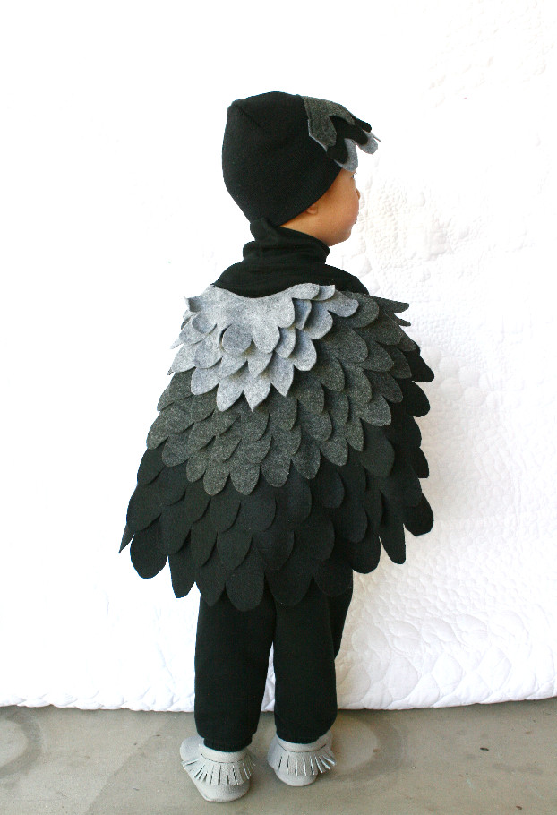 Bird Costume DIY
 DIY Bird Costume Life is Beautiful