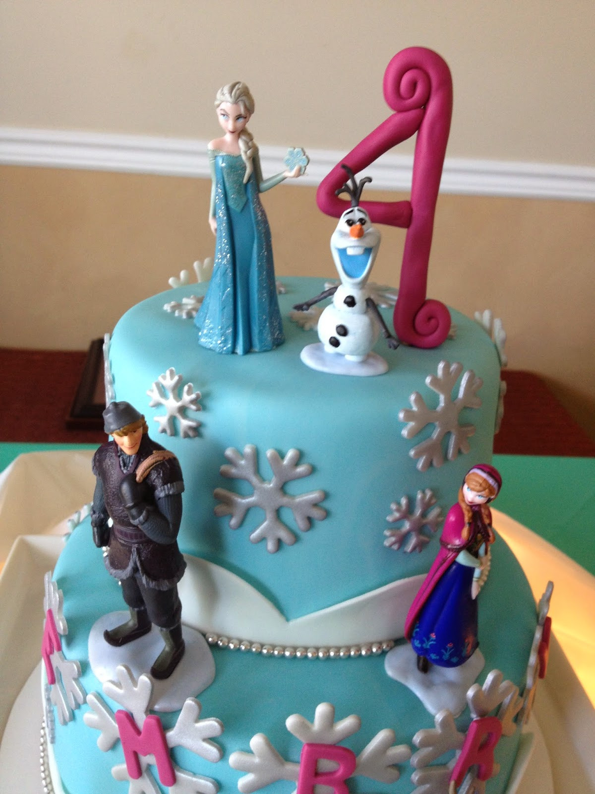 Birthday Cake Frozen
 Sugar Love Cake Design Frozen Birthday Cake