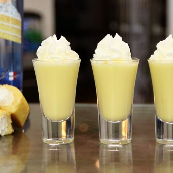 Birthday Cake Shot Vanilla Vodka
 TWINKIE SHOTS 1 oz 30ml Cake Vodka 1 oz 30ml Whipped