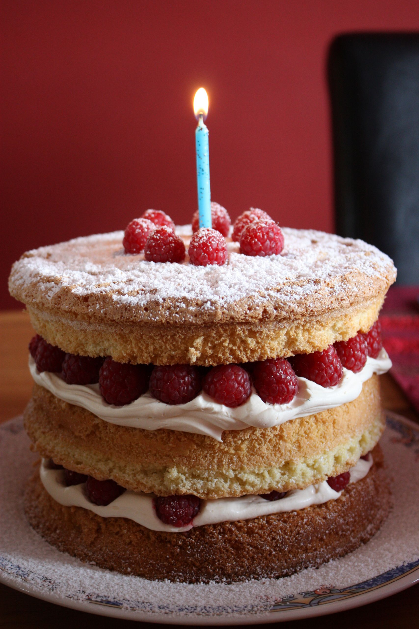 Birthday Cakes Photos
 File Birthday cake Downpatrick April 2010 02 JPG