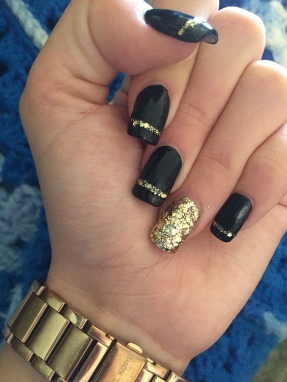 Black And Gold Nail Art Designs
 Black And Gold Nail Designs 31 Fabulous Ways To Rock em