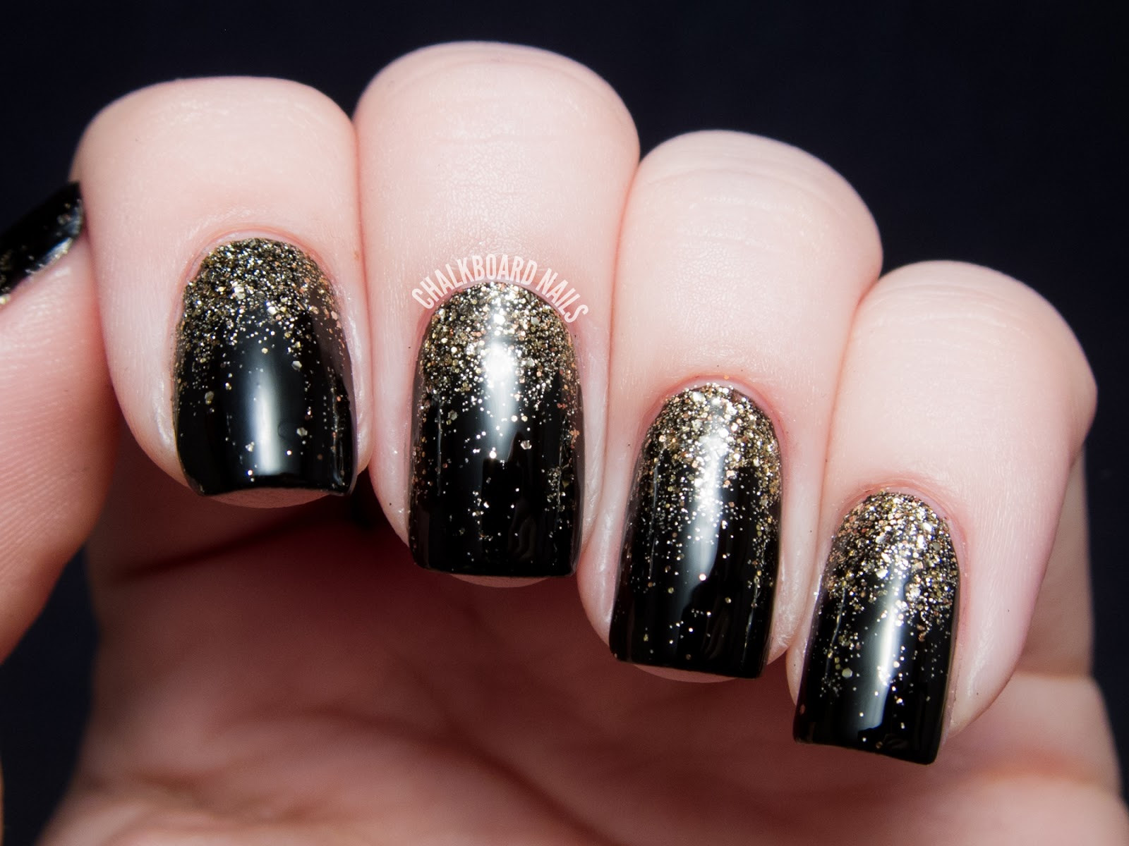 Black And Gold Nail Art Designs
 Party Perfect Black and Gold Nail Art Ideas