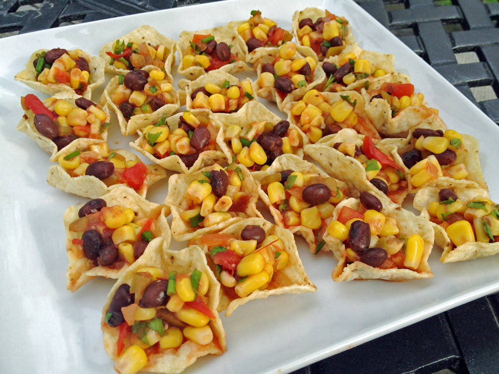 Black Bean Appetizer
 Black Bean and Corn Salsa 5 Minute Appetizer with