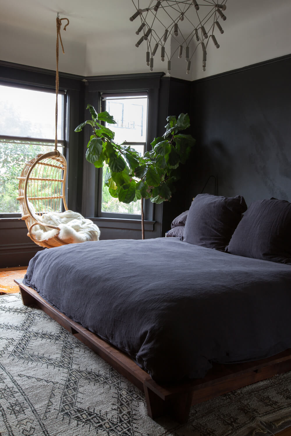 Black Bedroom Walls
 Paint a black wall in the bedroom