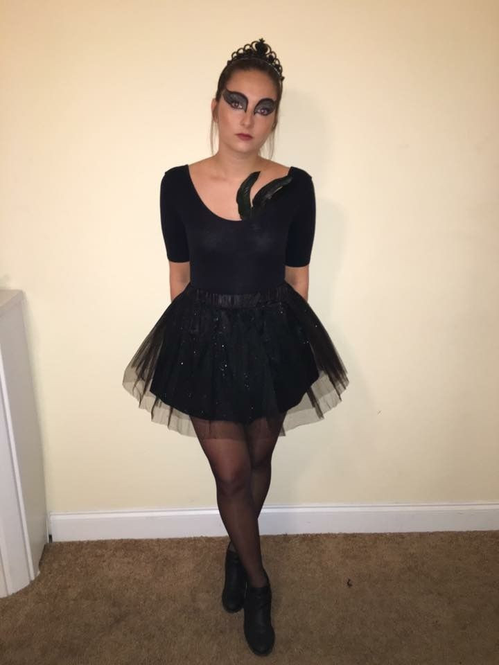 Black Swan Costume DIY
 DIY Black Swan costume black swan blackswan halloween