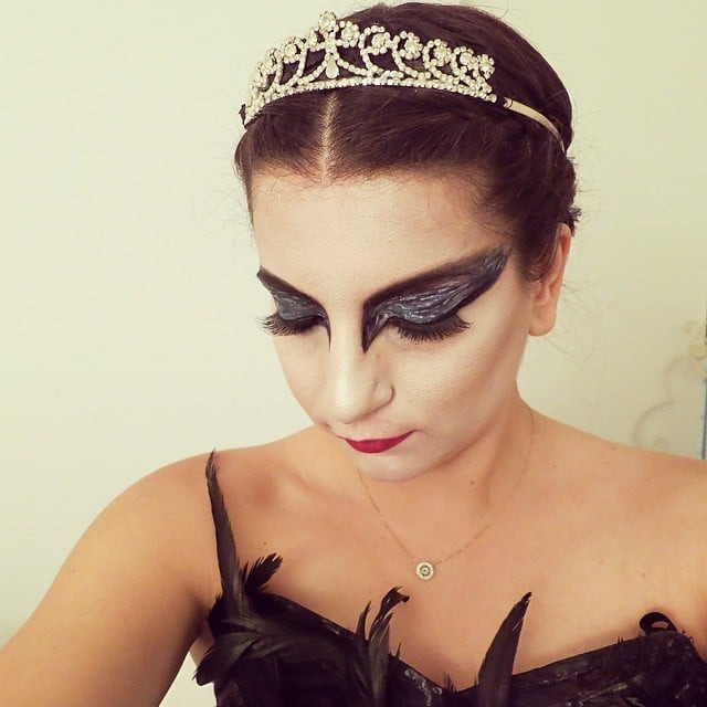 Black Swan Costume DIY
 DIY Halloween Costumes For Women