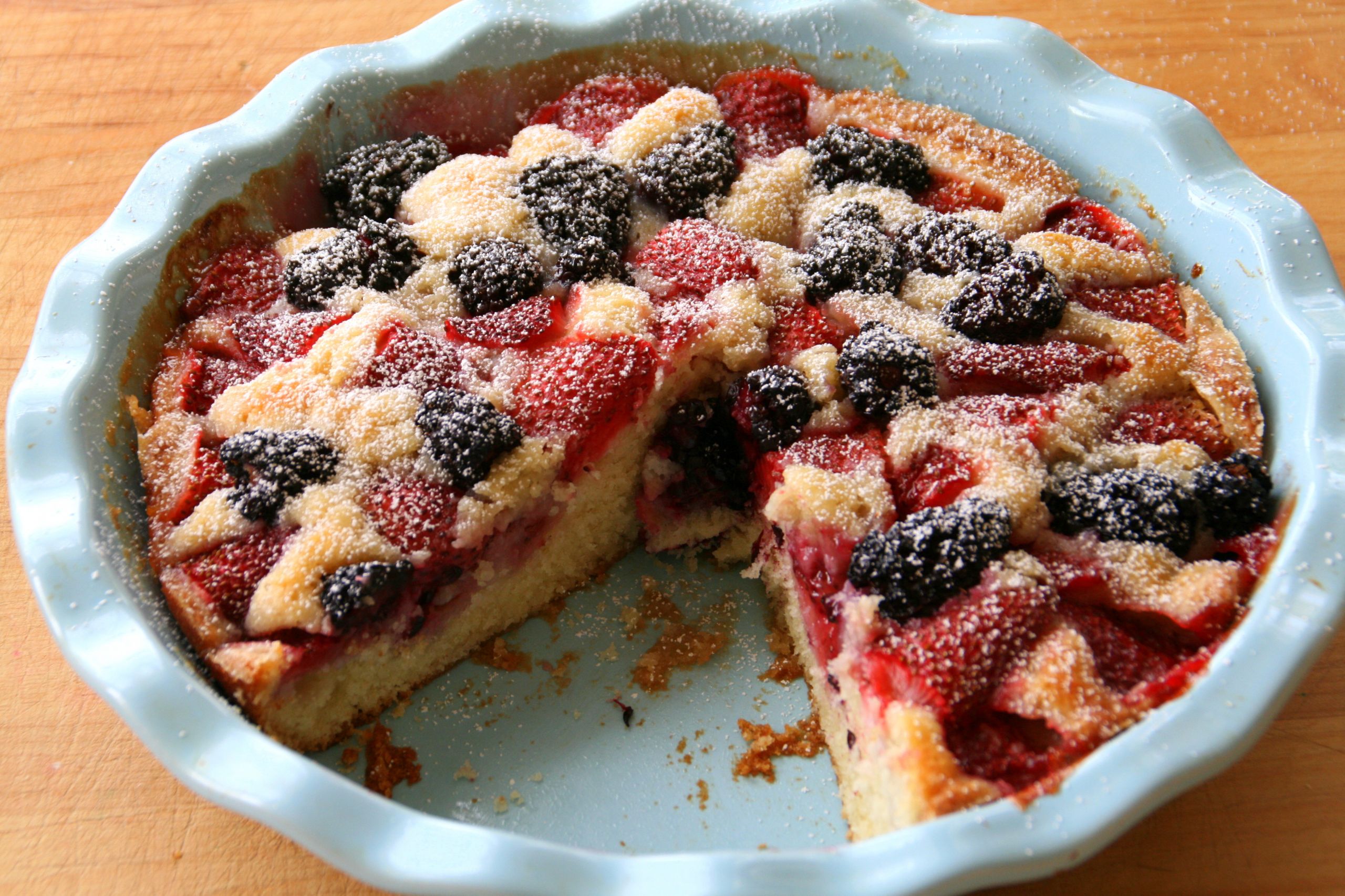 Blackberry Cake Recipe
 Strawberry Blackberry Cake