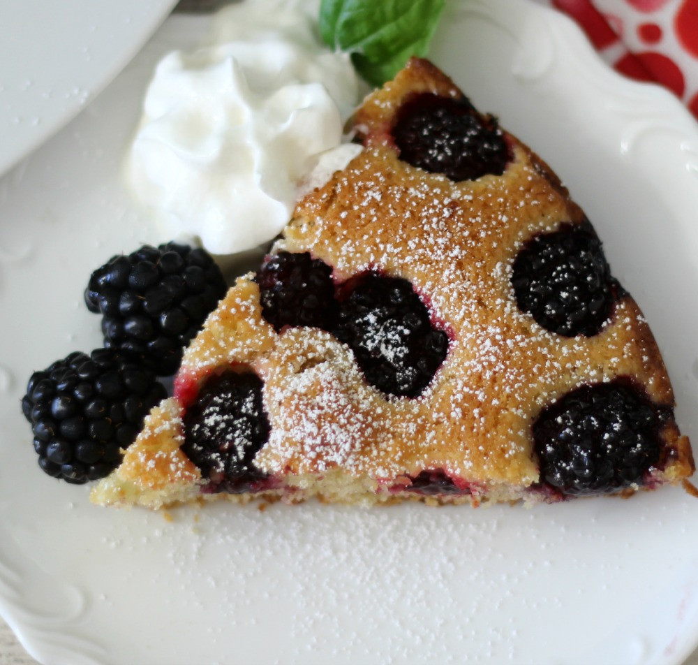 Blackberry Cake Recipe
 Blackberry Cake SundaySupper