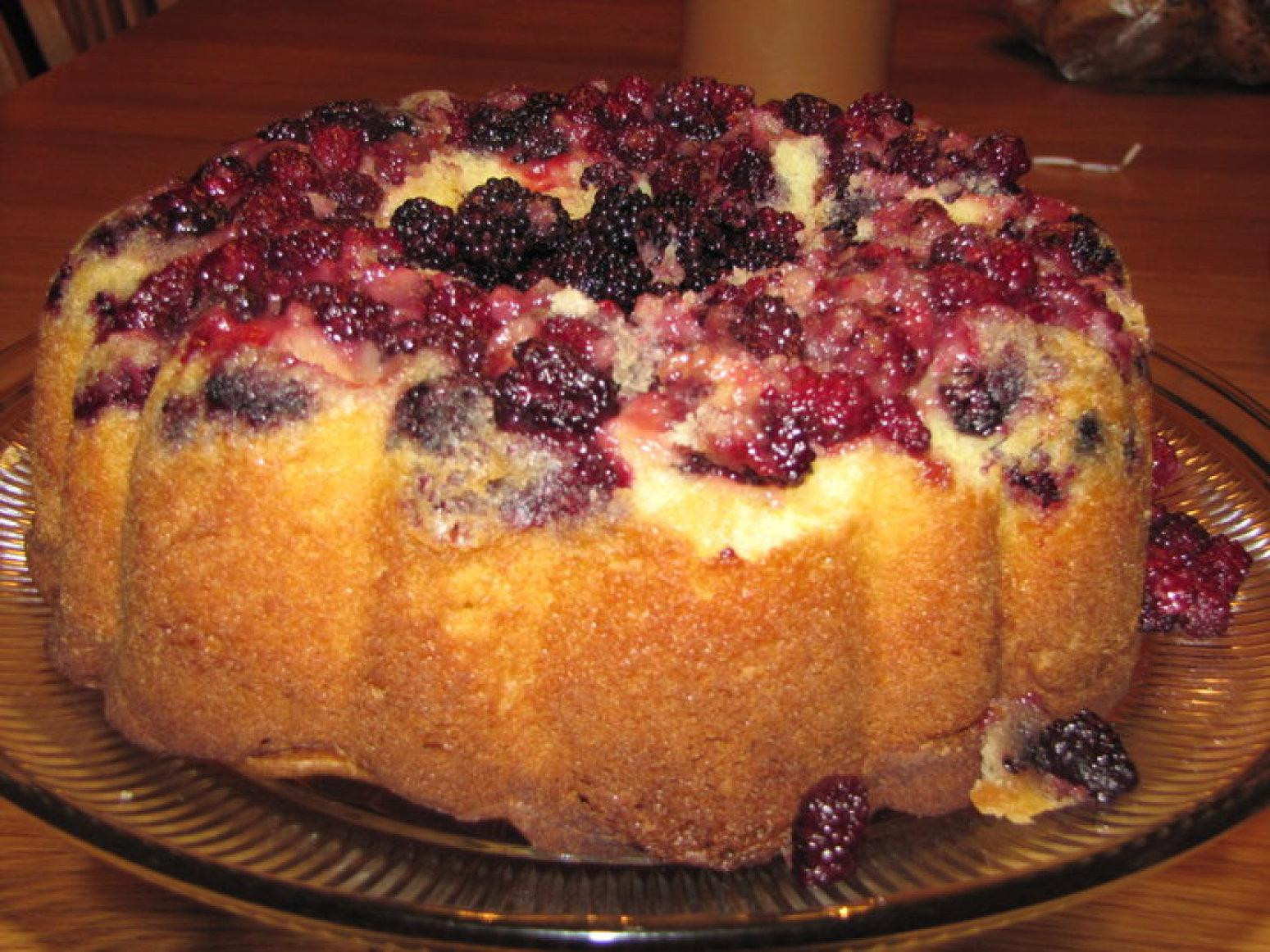 Blackberry Cake Recipe
 Vanilla Blackberry Cake Recipe