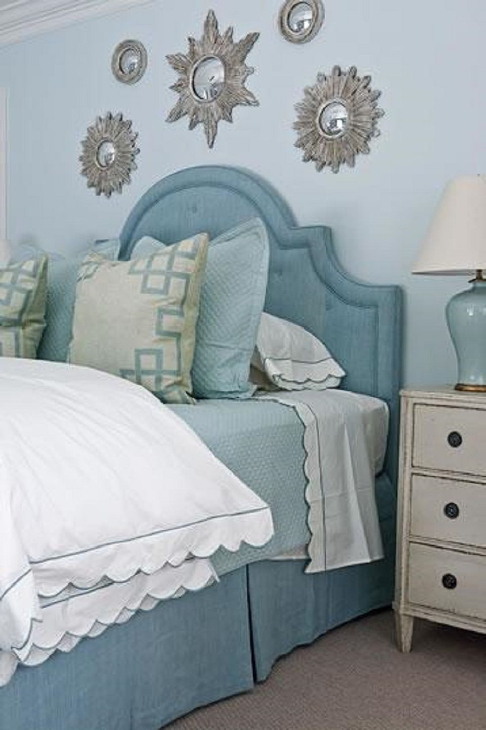 Blue Wall Bedroom
 25 Stunning Blue Bedroom Ideas