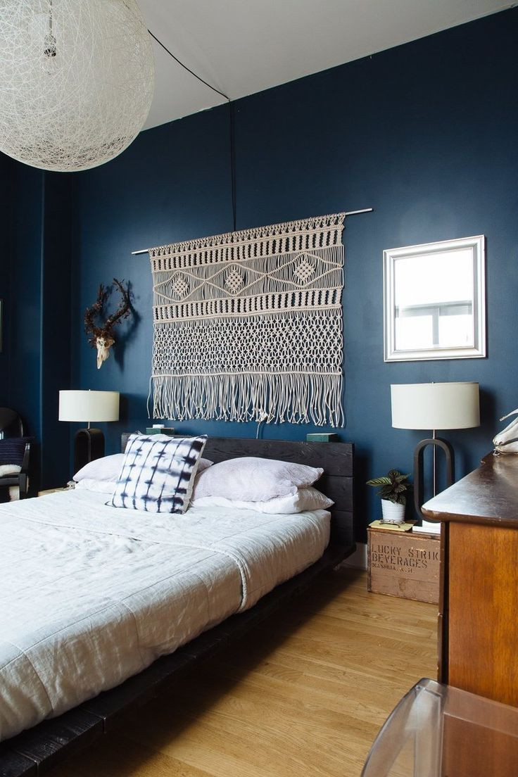 Blue Wall Bedroom
 Navy & Dark Blue Bedroom Design Ideas &