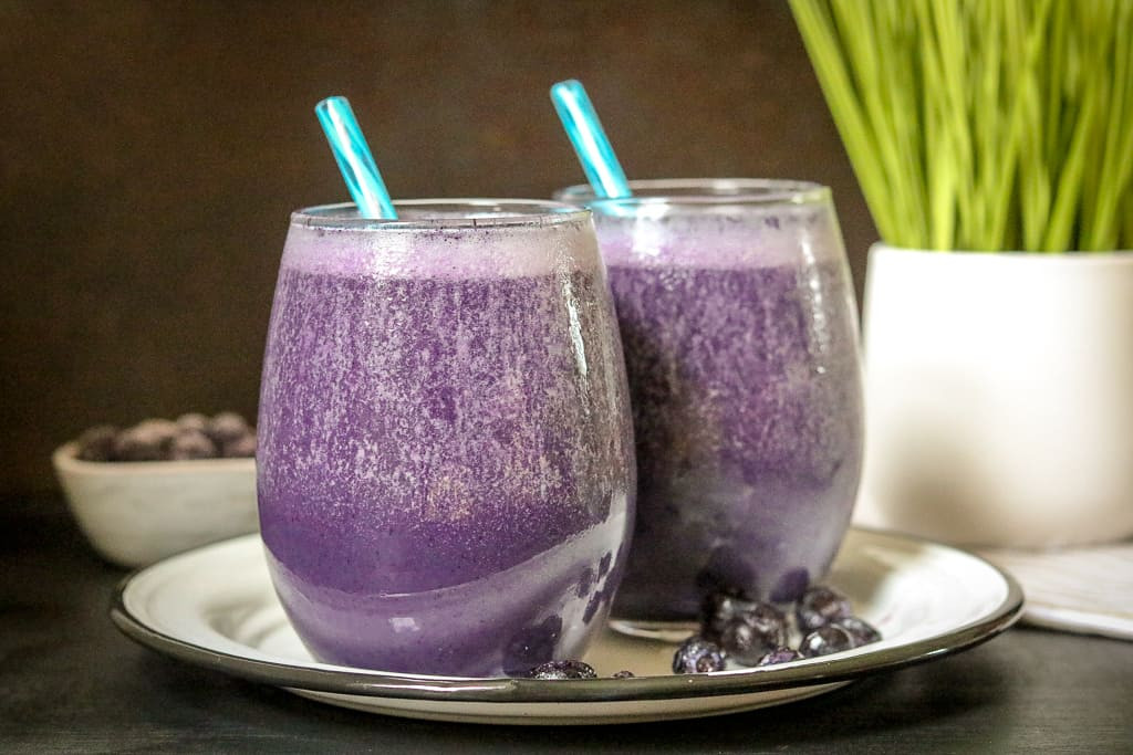 Blueberry Smoothies With Milk
 Healthy Blueberry Smoothie With Almond Milk Savory Thoughts