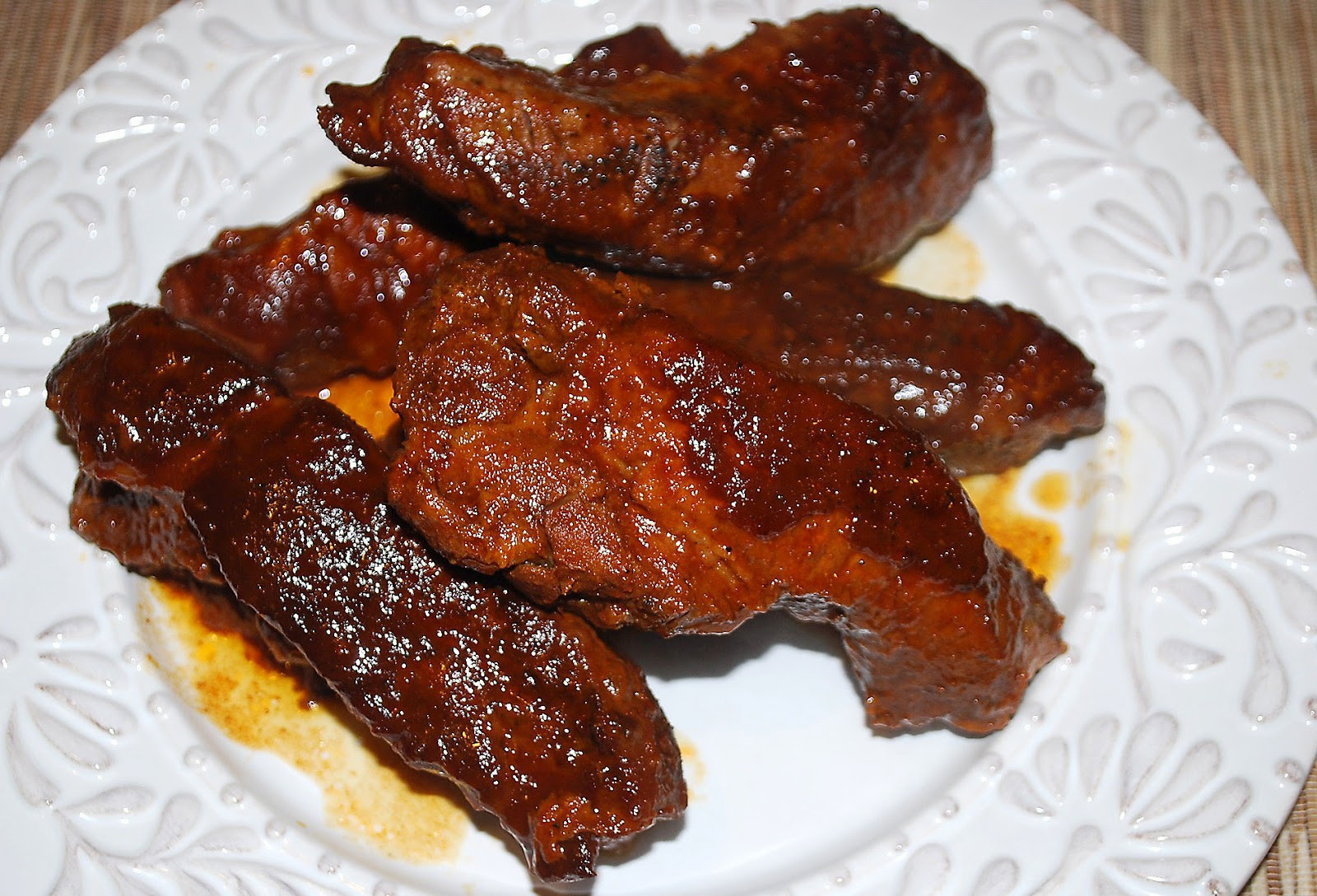 Boneless Pork Ribs Oven
 Lucy s Ladle Slow Cooker Boneless Pork Ribs