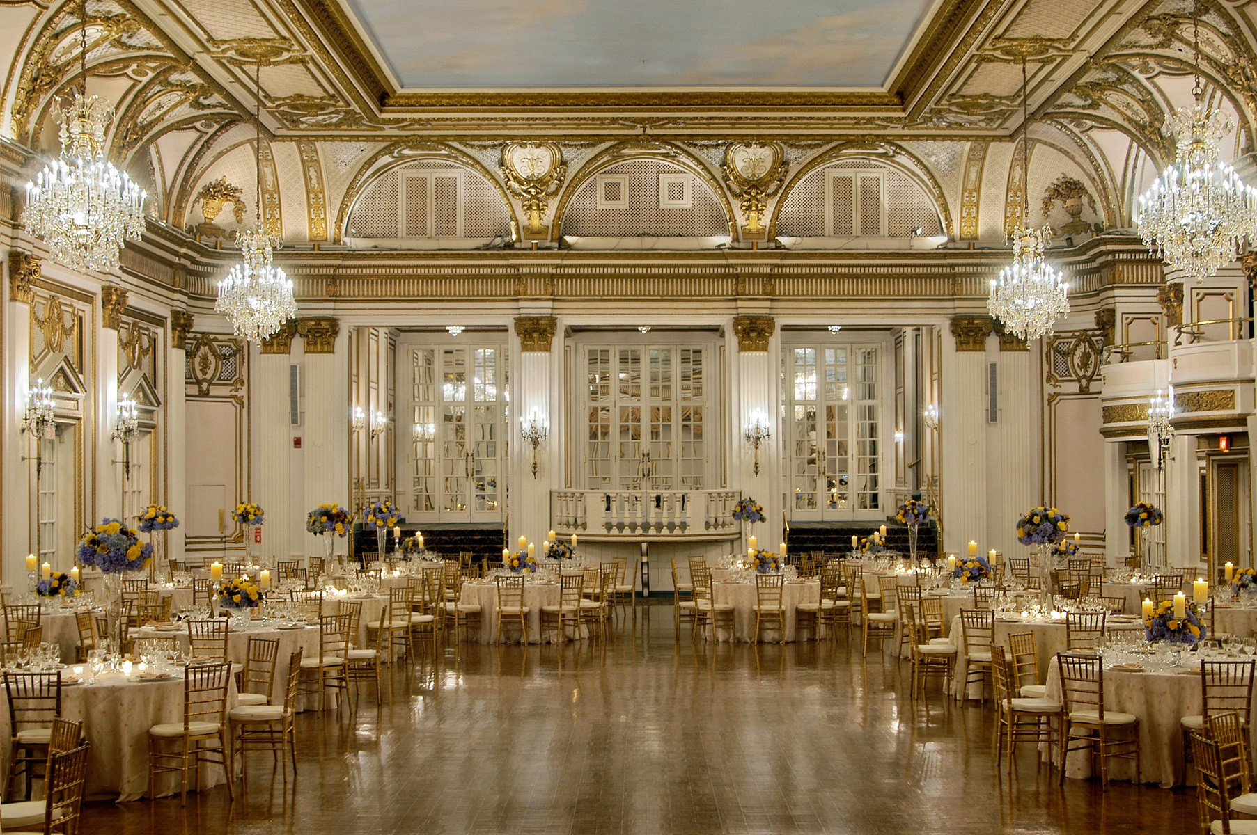 Boston Wedding Venues
 The Fairmont Copley Plaza fers Exclusive Honeymoon