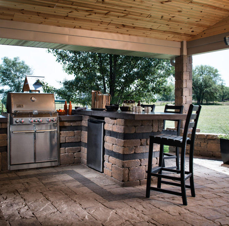 Brick Outdoor Kitchen
 Outdoor Kitchens