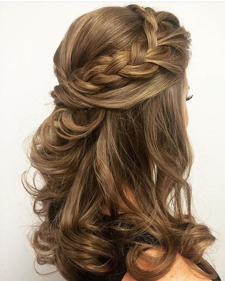 Bridesmaid Hairstyles For Medium Hair Down
 30 Half Up Half Down Wedding Hairstyles Ideas Easy