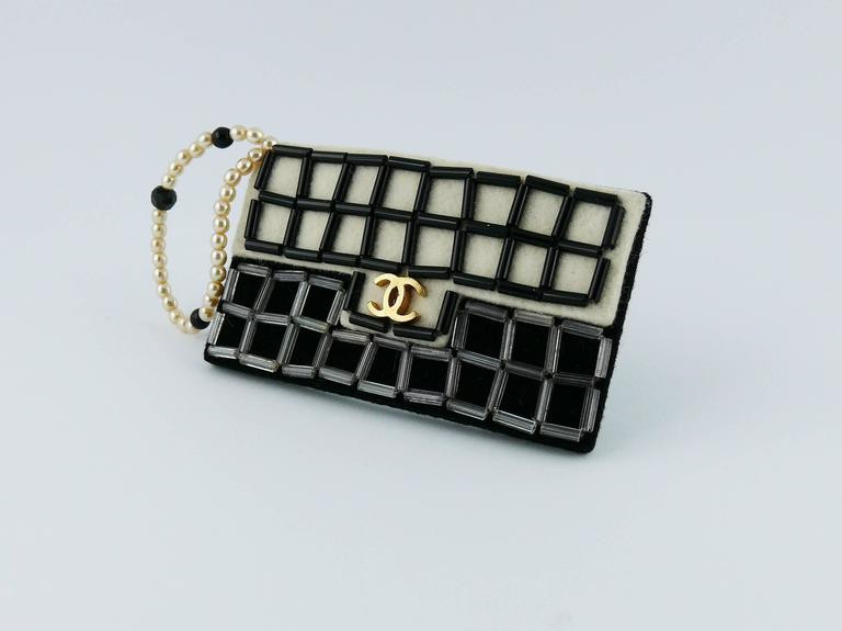 Brooches Bag
 Chanel Iconic 2 55 Bag Felt Brooch With Faux Pearl