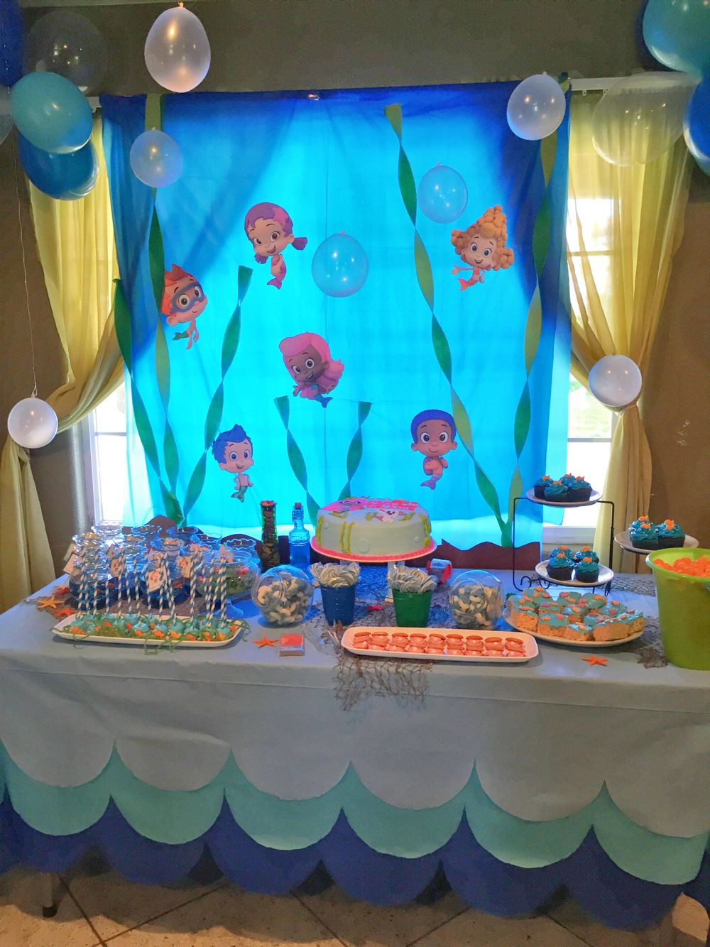 Bubble Guppies Birthday Party Decorations
 Bubble Guppies Birthday Party decorations