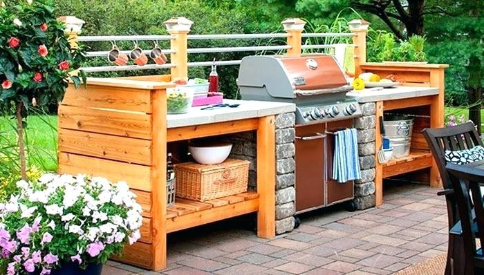 Build An Outdoor Kitchen
 DIY Outdoor Kitchens and Grilling Stations Style Motivation